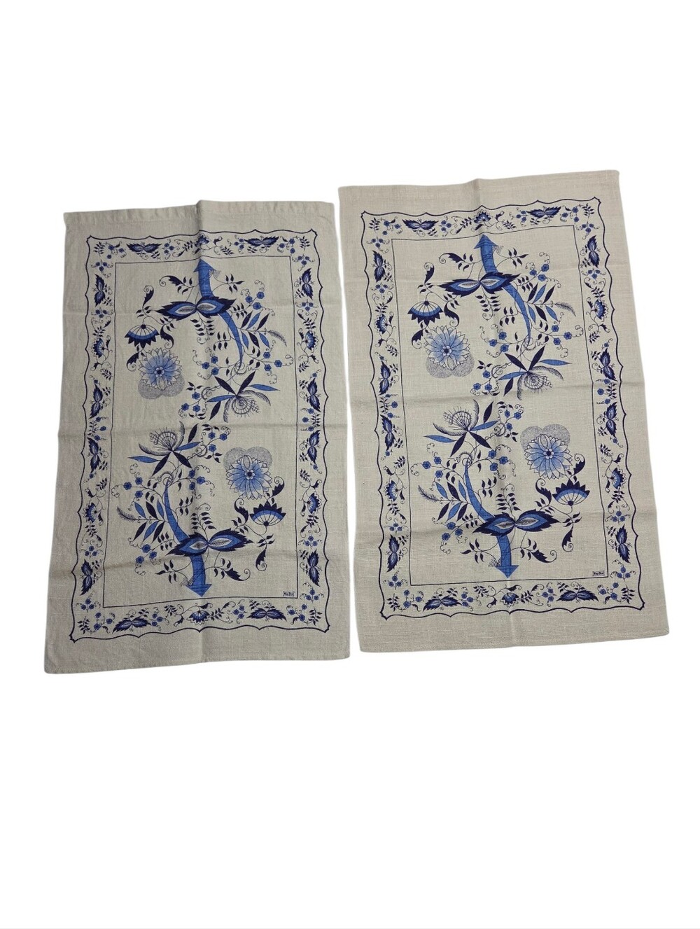 Vintage Kay Dee Delft Blue Onion Linen Tea Towels Set of 2
